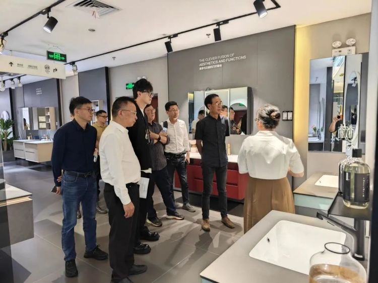 尊龙·Z6(中国认证)集团有限公司官网